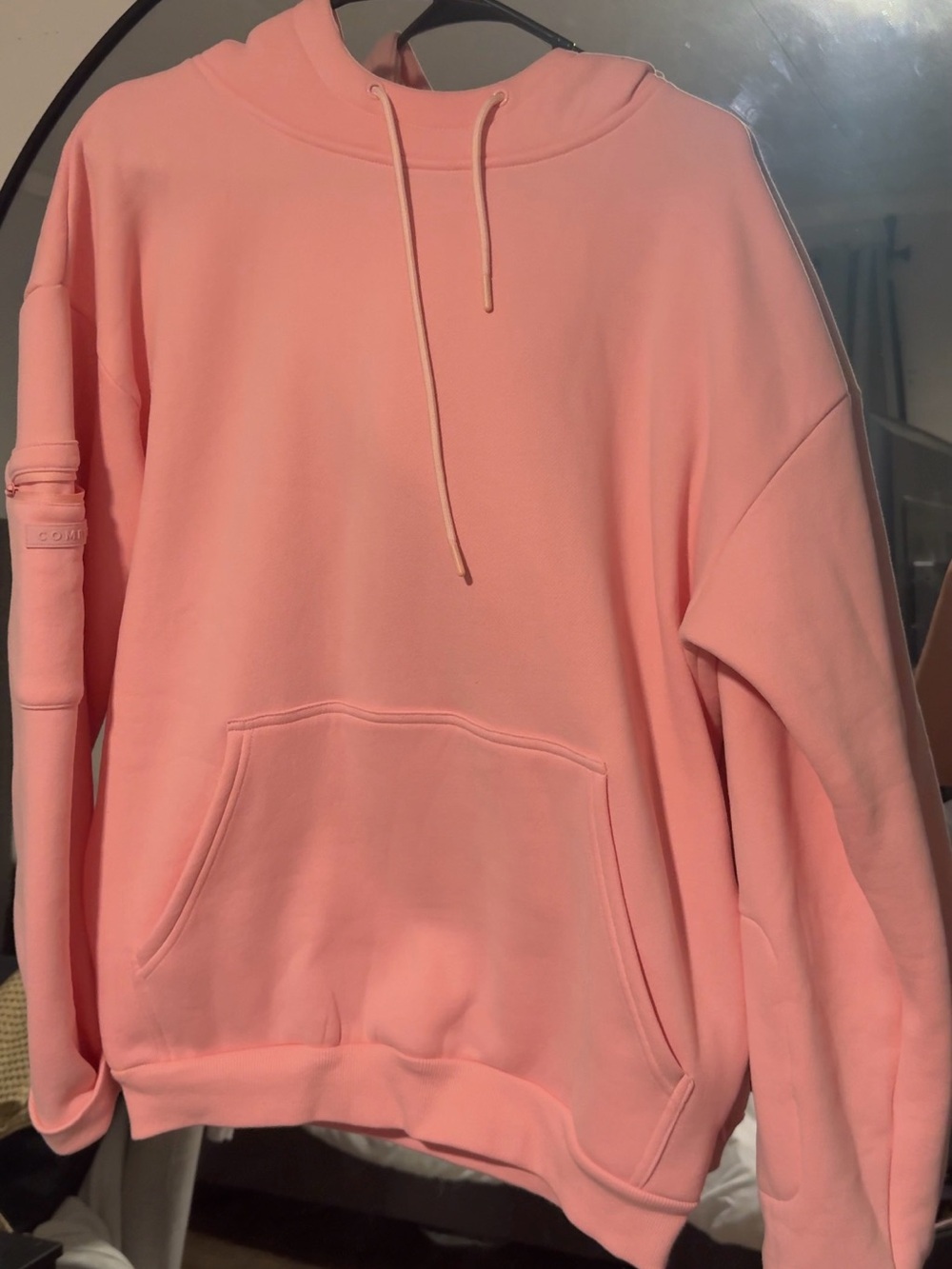 Women's Crewneck Pullover Sweater in Soft Pink